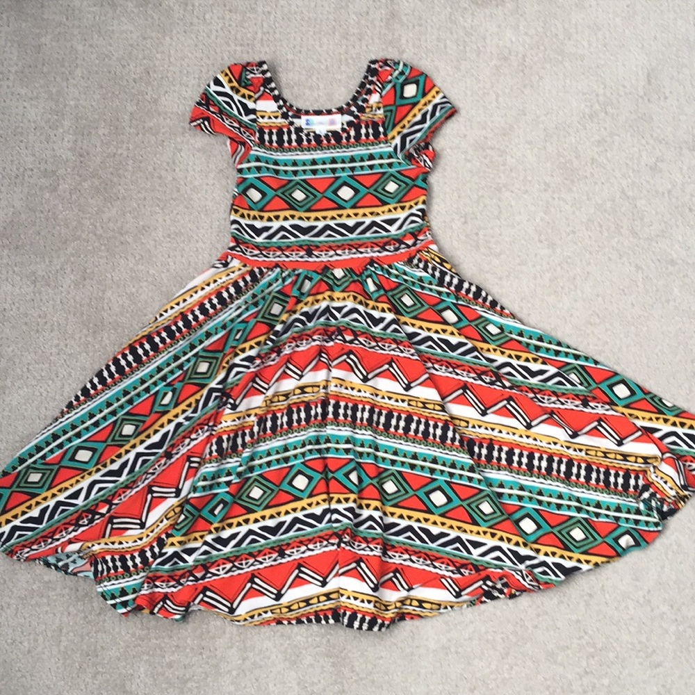 Girl’s Lularoe dress